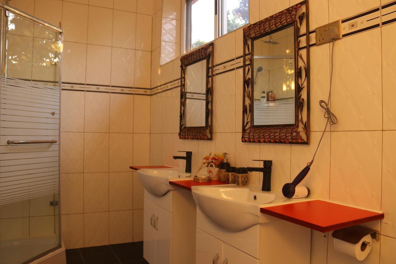 The Shoebill Nest Bed & Breakfast Kampala Dış mekan fotoğraf